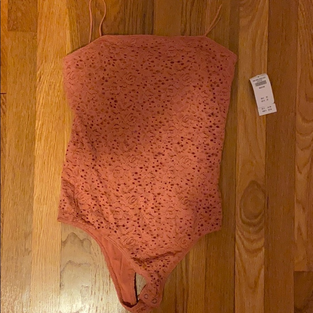 LACE BODY SUIT